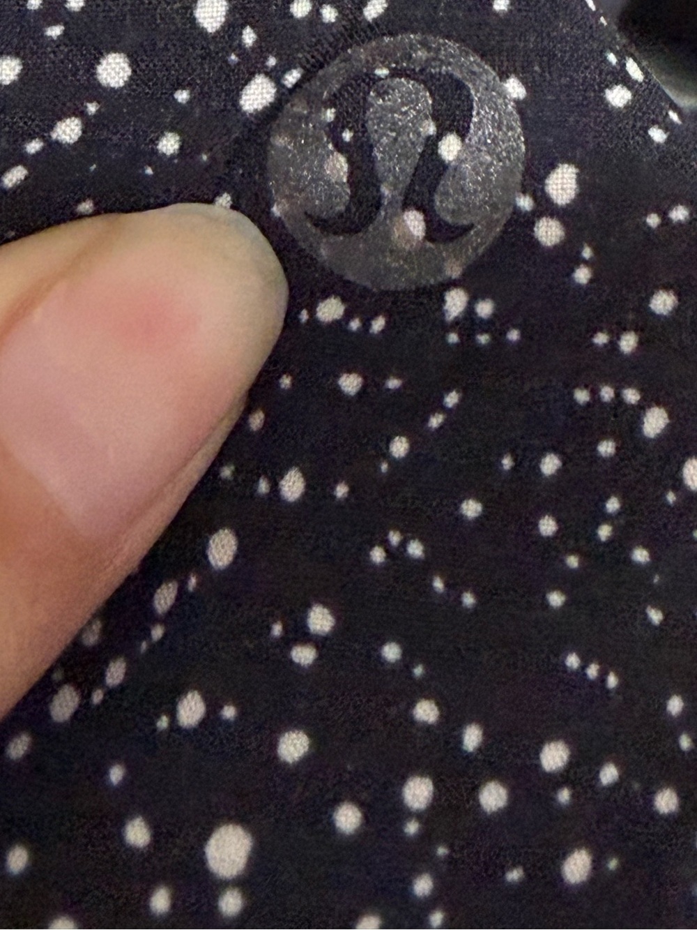 Lululemon Speed Up Shorts 4” - Picture 4 of 4